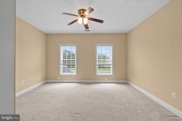 4004 MANOR OAKS RD, Phoenix, MD 21131