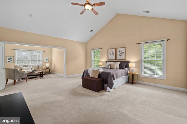 4004 MANOR OAKS RD, Phoenix, MD 21131