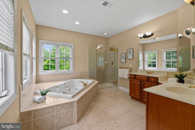4004 MANOR OAKS RD, Phoenix, MD 21131