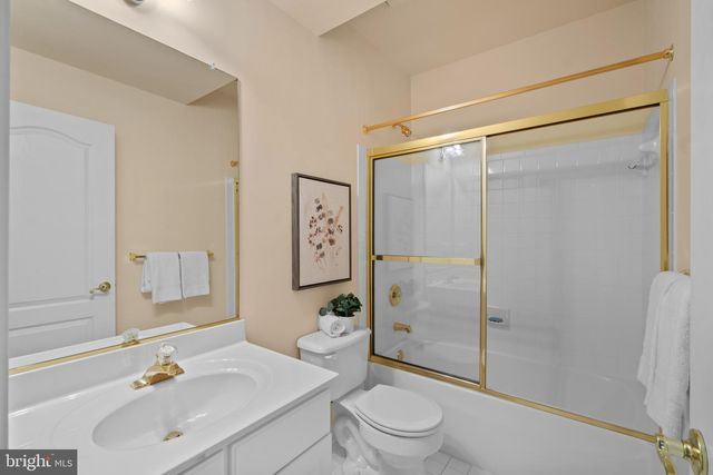 4004 MANOR OAKS RD, Phoenix, MD 21131