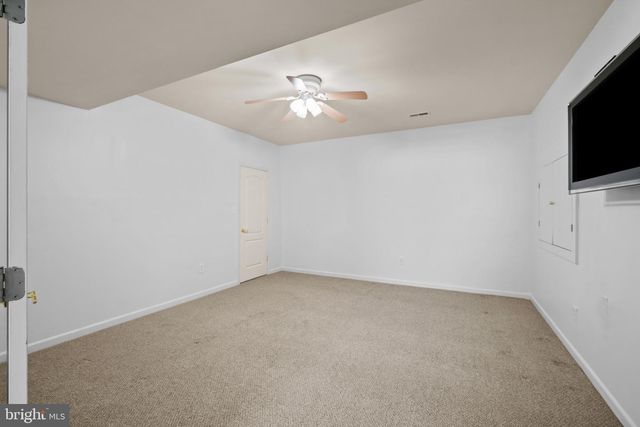 4004 MANOR OAKS RD, Phoenix, MD 21131