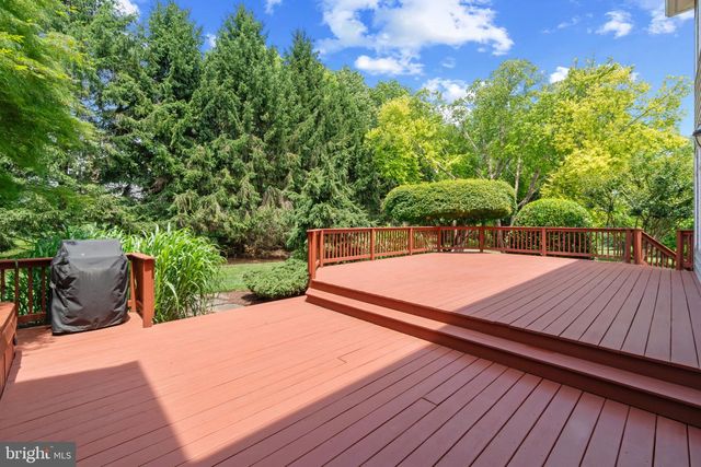 4004 MANOR OAKS RD, Phoenix, MD 21131
