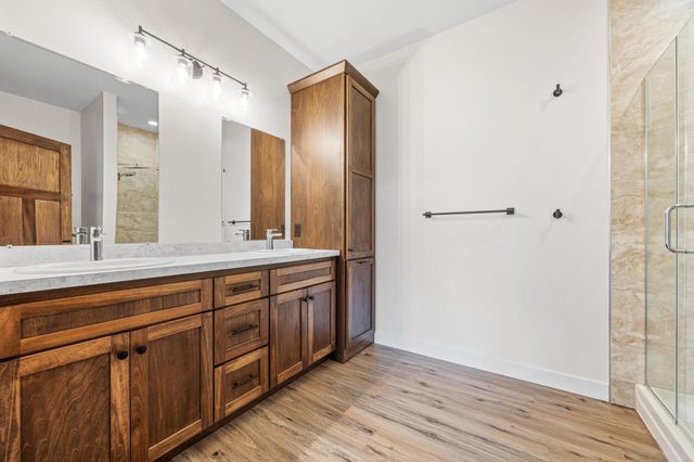 300 Pine Drive, Hankinson, ND 58041