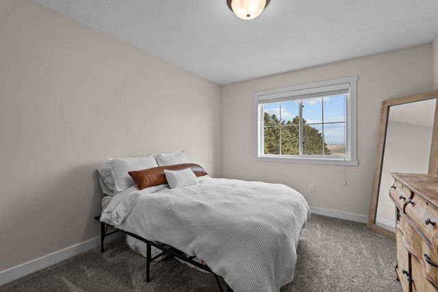 300 Pine Drive, Hankinson, ND 58041