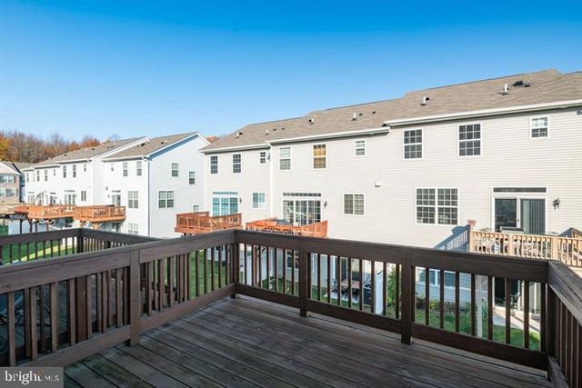 27127 HICKORY LN, Langhorne, PA 19047