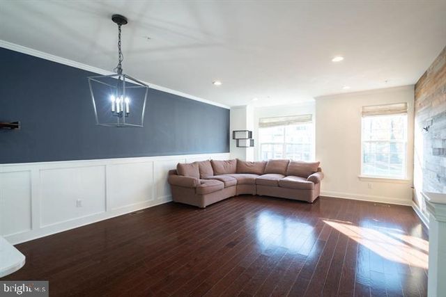 27127 HICKORY LN, Langhorne, PA 19047