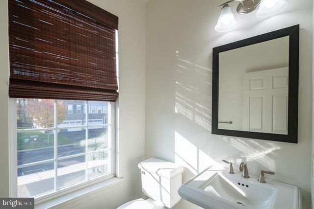 27127 HICKORY LN, Langhorne, PA 19047