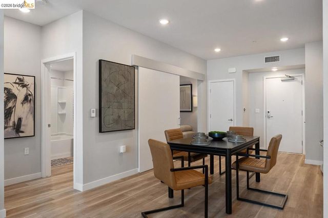 260 Brooklyn Basin Way 426, Oakland, CA 94606