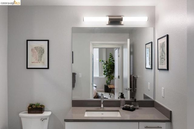 260 Brooklyn Basin Way 426, Oakland, CA 94606