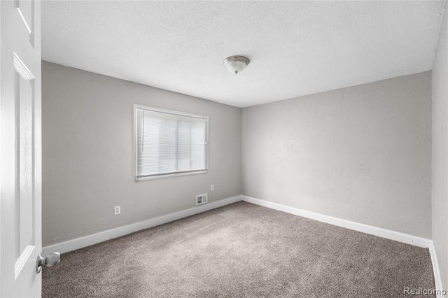 18116 Wisconsin Street, Detroit, MI 48221