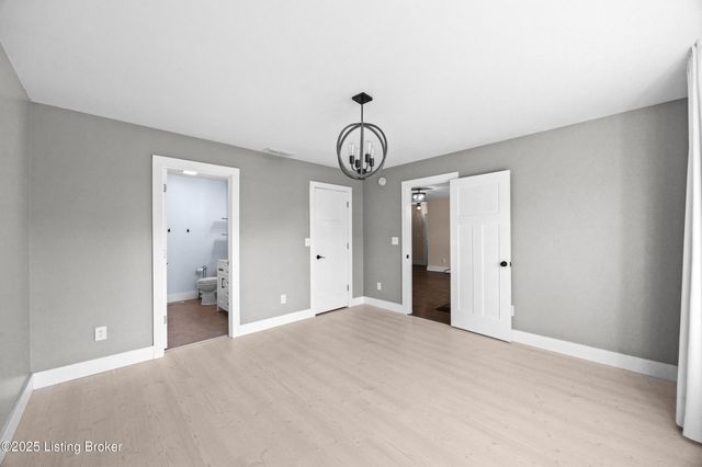 61 P J Ct, Taylorsville, KY 40071