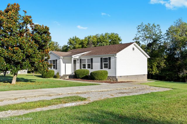 61 P J Ct, Taylorsville, KY 40071