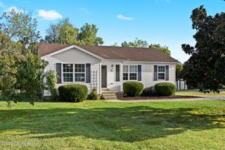 61 P J Ct, Taylorsville, KY 40071