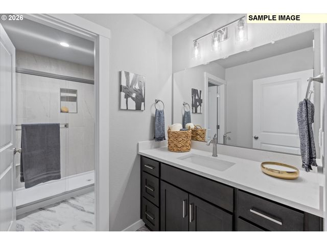 2437 Nw 1ST Dr, Gresham, OR 97030