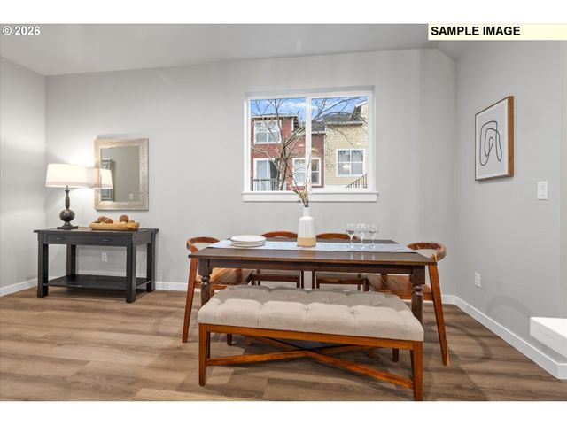 2437 Nw 1ST Dr, Gresham, OR 97030