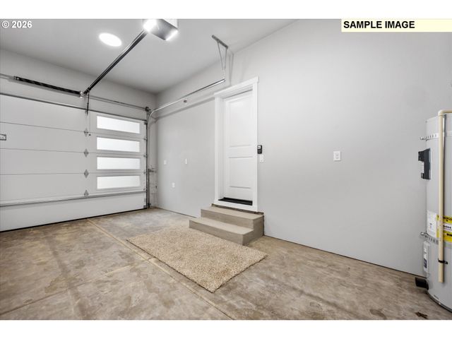 2437 Nw 1ST Dr, Gresham, OR 97030