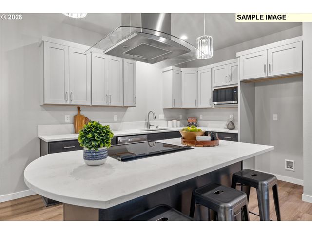 2437 Nw 1ST Dr, Gresham, OR 97030