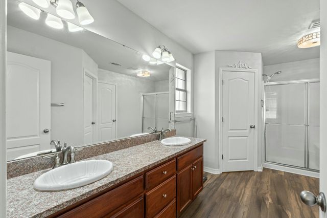 1863 Bay Pine Circle, Gulf Breeze, FL 32563