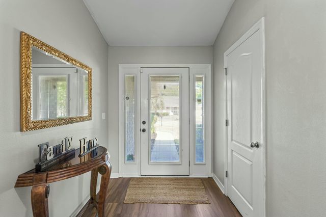 1863 Bay Pine Circle, Gulf Breeze, FL 32563