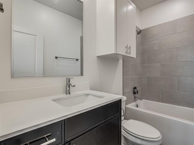 18016 Anthem Boulevard, Edmond, OK 73012