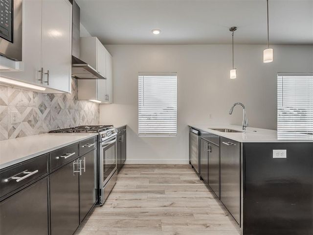 18016 Anthem Boulevard, Edmond, OK 73012