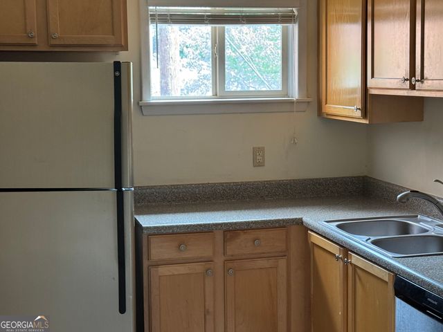 250 Little Street B209, Athens, GA 30605
