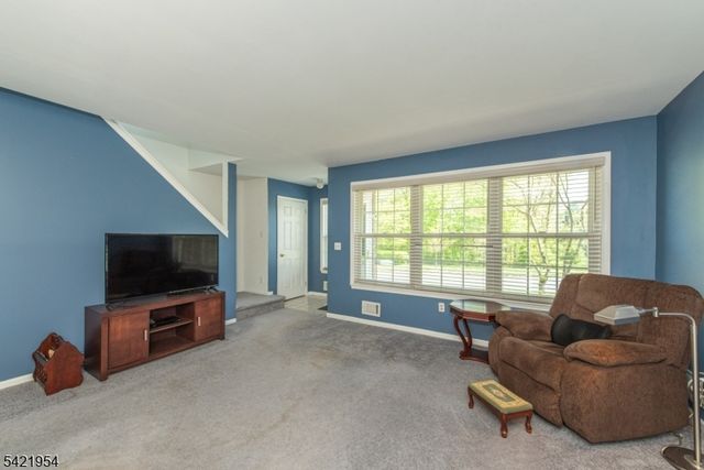 102 Appleton Way, Hanover Twp., NJ 07981