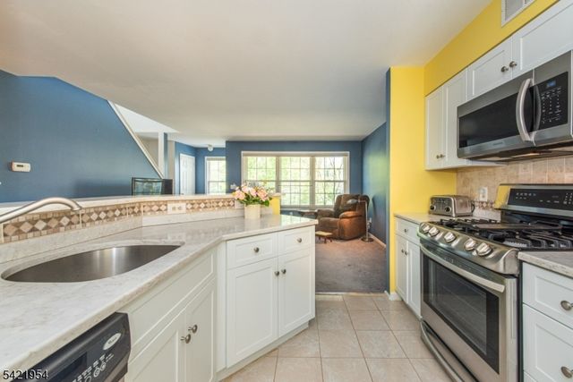 102 Appleton Way, Hanover Twp., NJ 07981