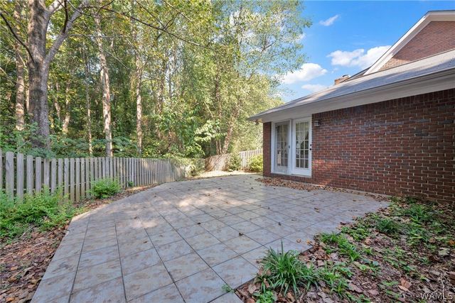 2101 Fox Ridge, Tuscaloosa, AL 35406