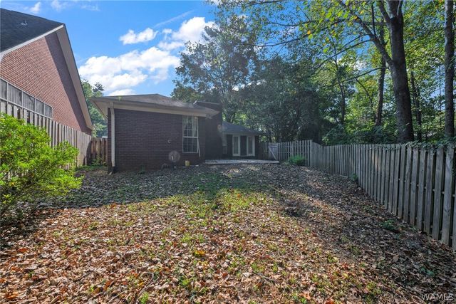 2101 Fox Ridge, Tuscaloosa, AL 35406