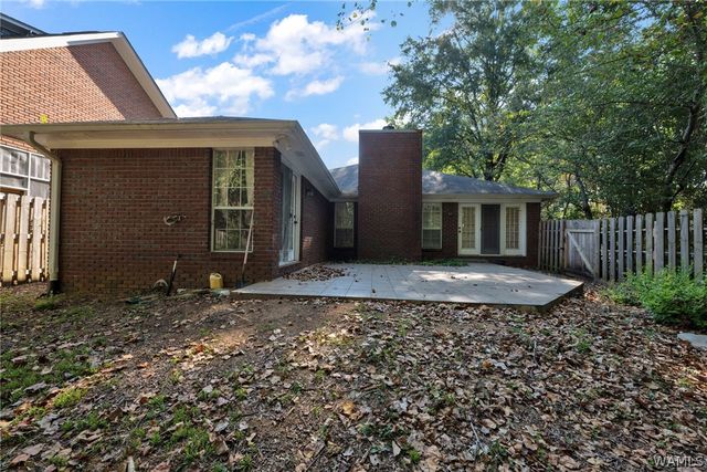 2101 Fox Ridge, Tuscaloosa, AL 35406