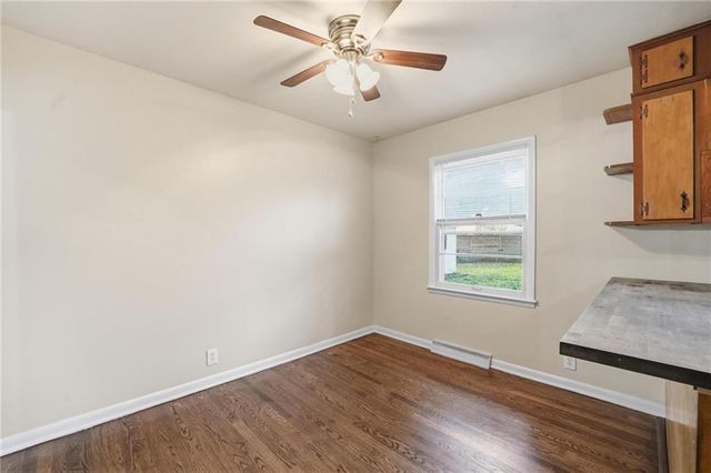 9310 Cottonwood Street, Lenexa, KS 66215