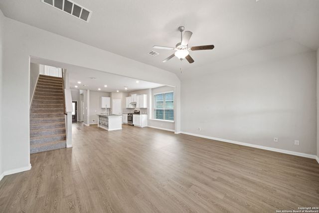 7875 Belmont Valley, San Antonio, TX 78253