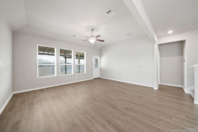 7875 Belmont Valley, San Antonio, TX 78253