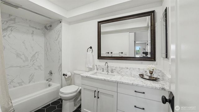 15617 SE Fairwood Boulevard, Renton, WA 98058