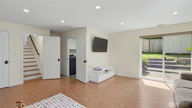 15617 SE Fairwood Boulevard, Renton, WA 98058