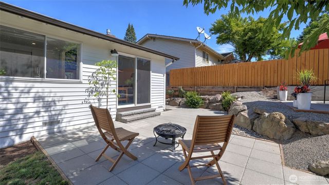 15617 SE Fairwood Boulevard, Renton, WA 98058