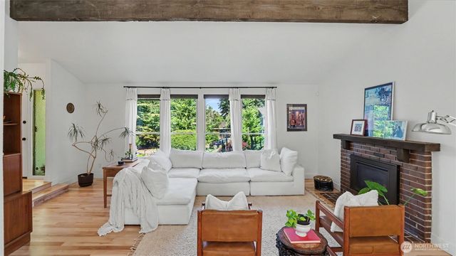 15617 SE Fairwood Boulevard, Renton, WA 98058