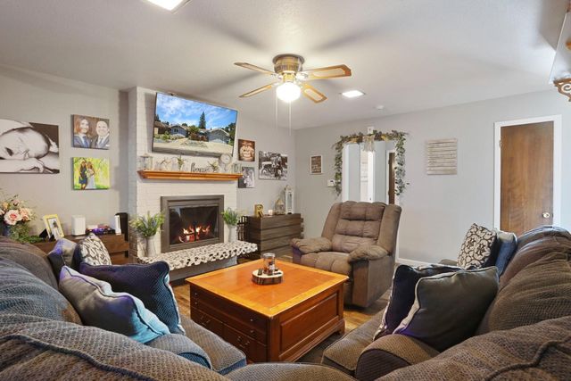 3533 Harpers Ferry Dr, Stockton, CA 95219