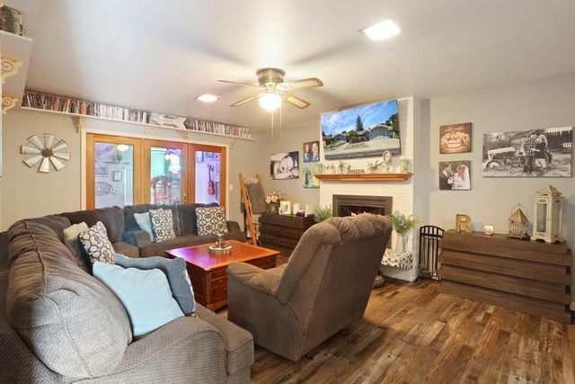 3533 Harpers Ferry Dr, Stockton, CA 95219