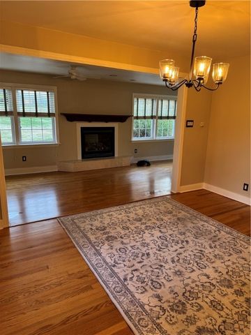 203 Central Ave., Rostraver, PA 15012