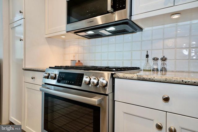 726 YALE RD, Bala Cynwyd, PA 19004