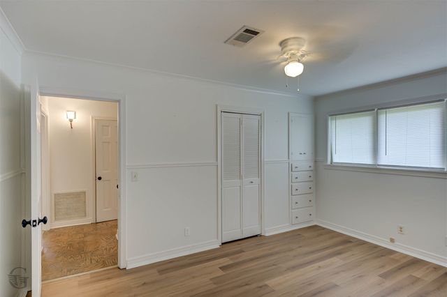 525 Haynes Avenue, Shreveport, LA 71105