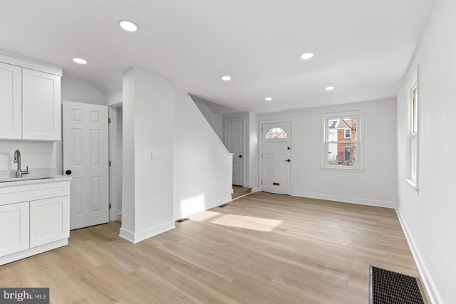 210 62ND ST NE, Washington, DC 20019