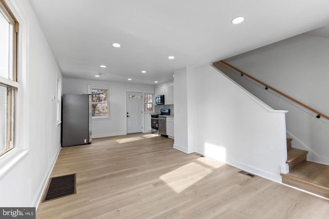 210 62ND ST NE, Washington, DC 20019