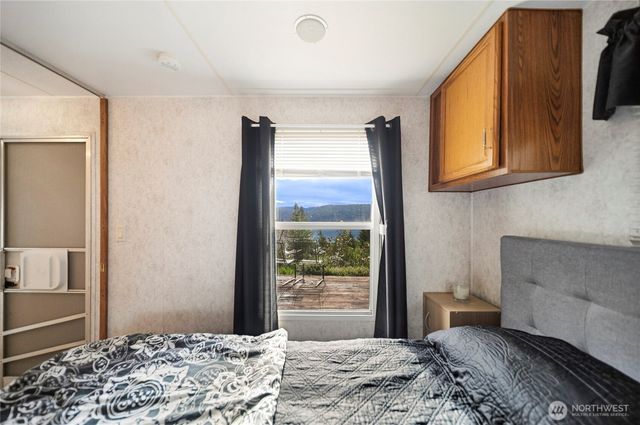 93 NE Marine View Drive, Belfair, WA 98528