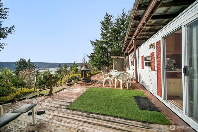 93 NE Marine View Drive, Belfair, WA 98528