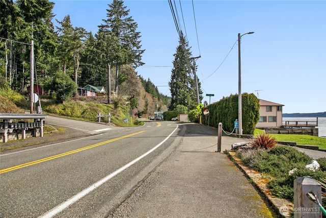 93 NE Marine View Drive, Belfair, WA 98528