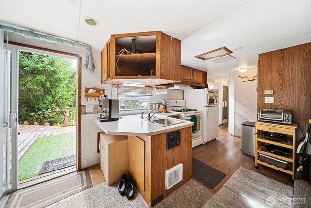 93 NE Marine View Drive, Belfair, WA 98528