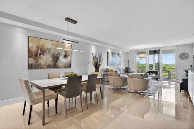 3503 Oaks Way 506, Pompano Beach, FL 33069